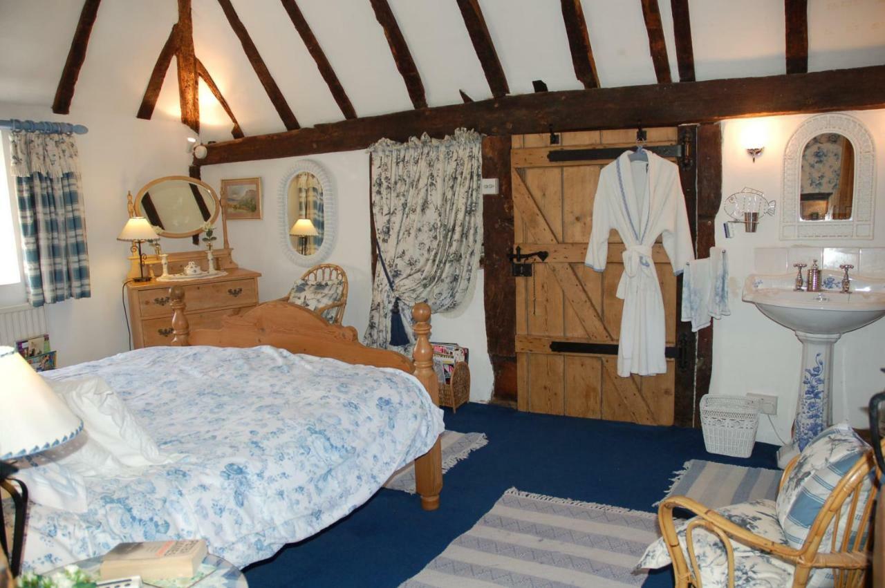Clayton Wickham Farmhouse Hurstpierpoint Exterior foto