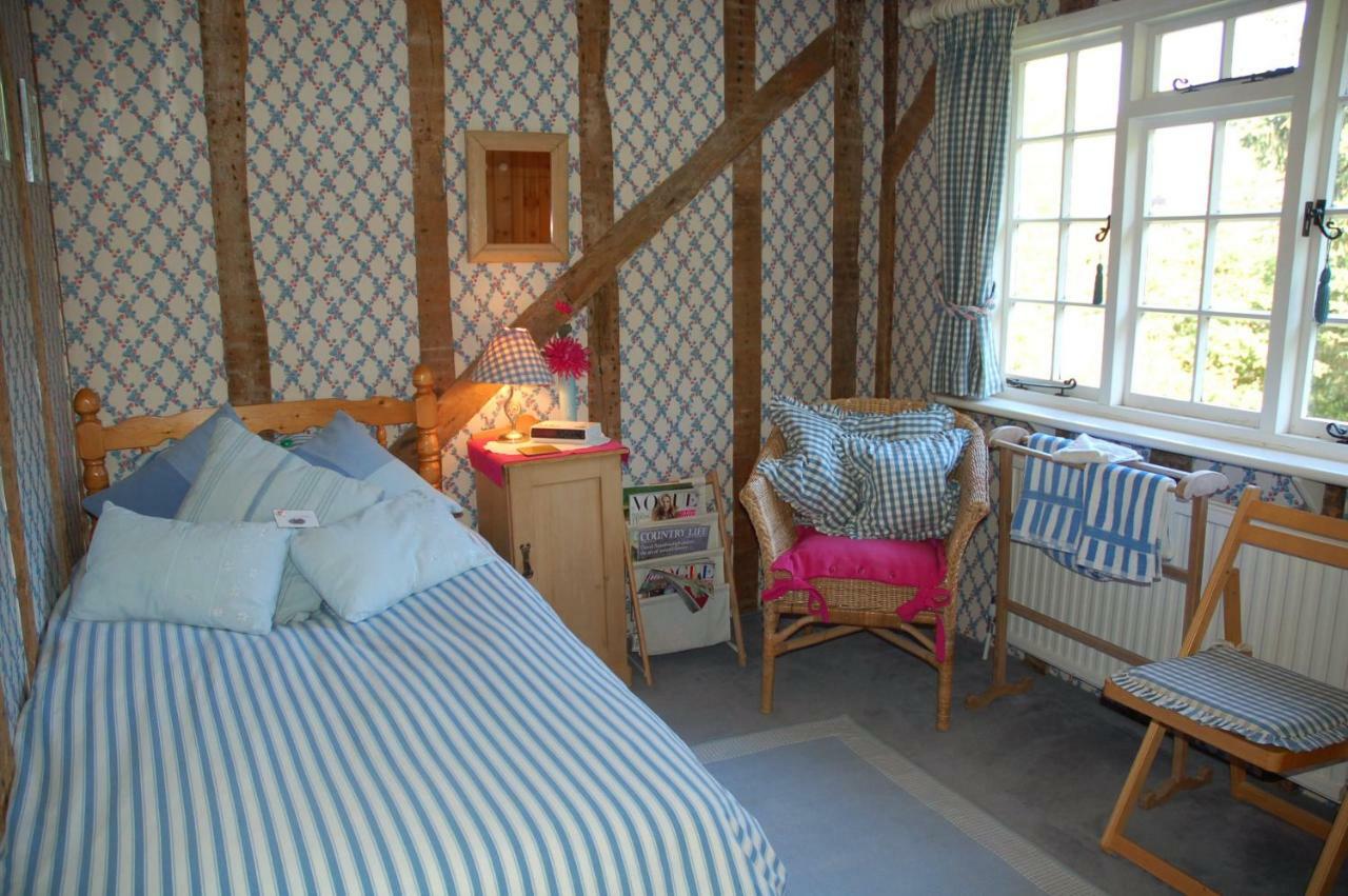Clayton Wickham Farmhouse Hurstpierpoint Exterior foto